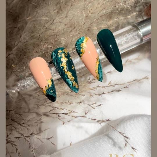 Beauty Clinique #zagreb Ukrašavanje noktiju Nail art - dodatak uz uslugu Mail art, mala umjetnost n