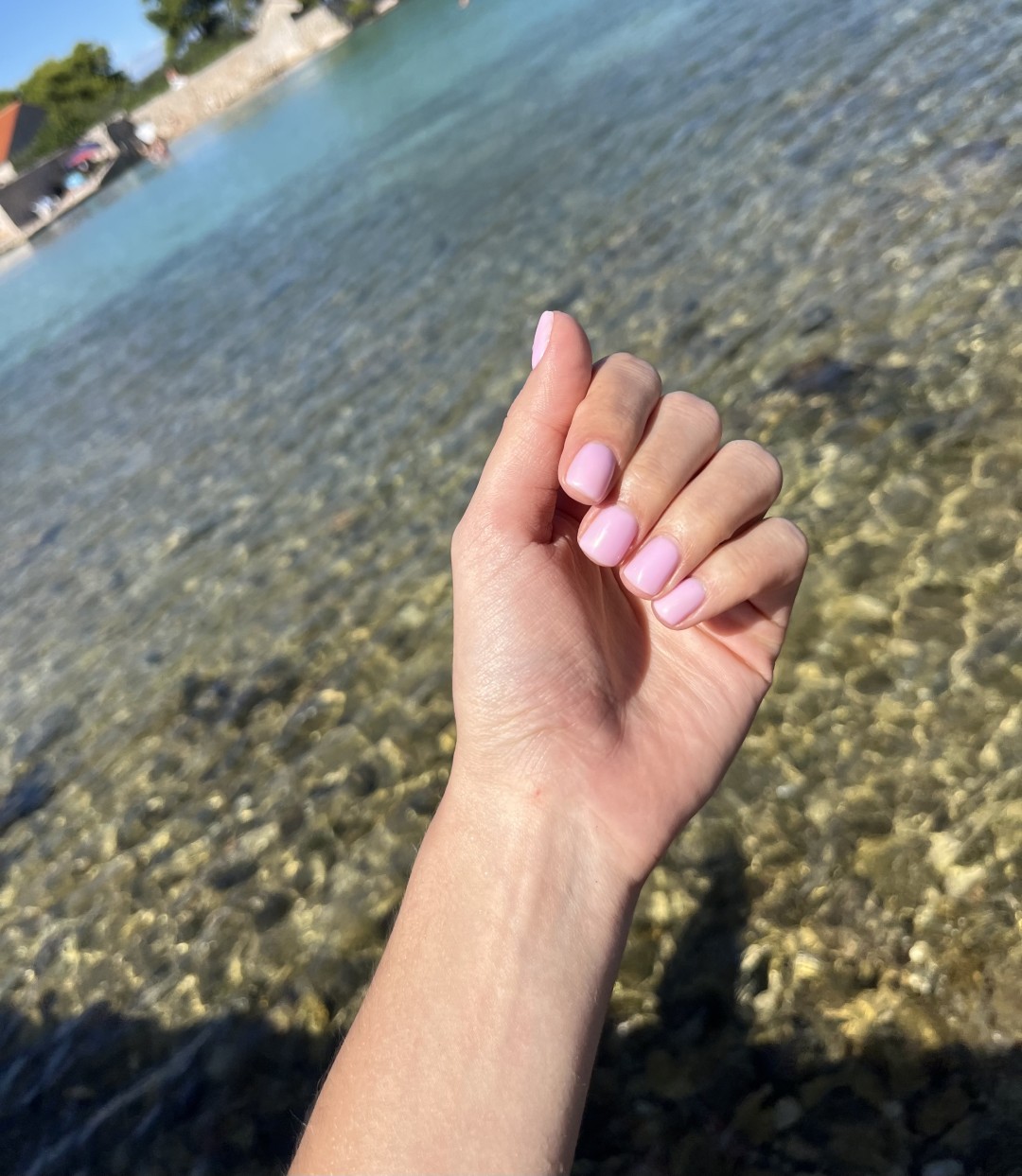 Mia’s Beautique #zagreb Manikura Gradivni trajni lak - ruke