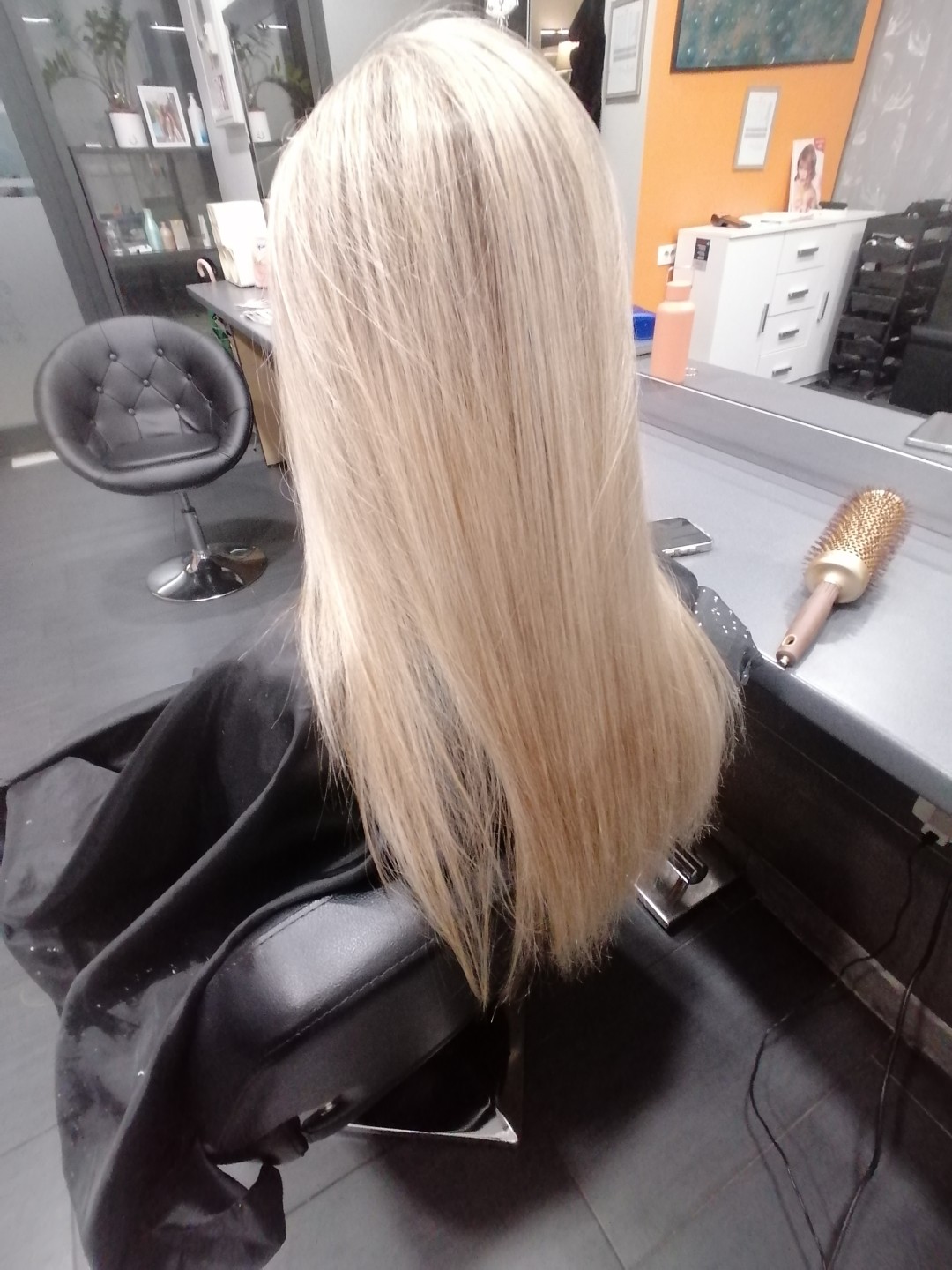 Feniranje + toniranje + balayage - ekstra duga kosa - Studio Divas, Rijeka Bojanje kose Frizerski saloni Bojanje kose, Rijeka, Centar
