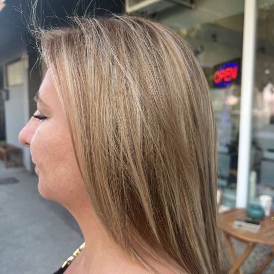 Wikleraj & Frajeraj #zagreb Pramenovi Parcijalni pramenovi - poluduga kosa