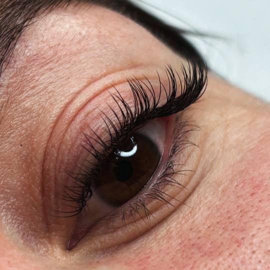 Zen Spot #zagreb Nadogradnja trepavica Ugradnja klasičnih trepavica