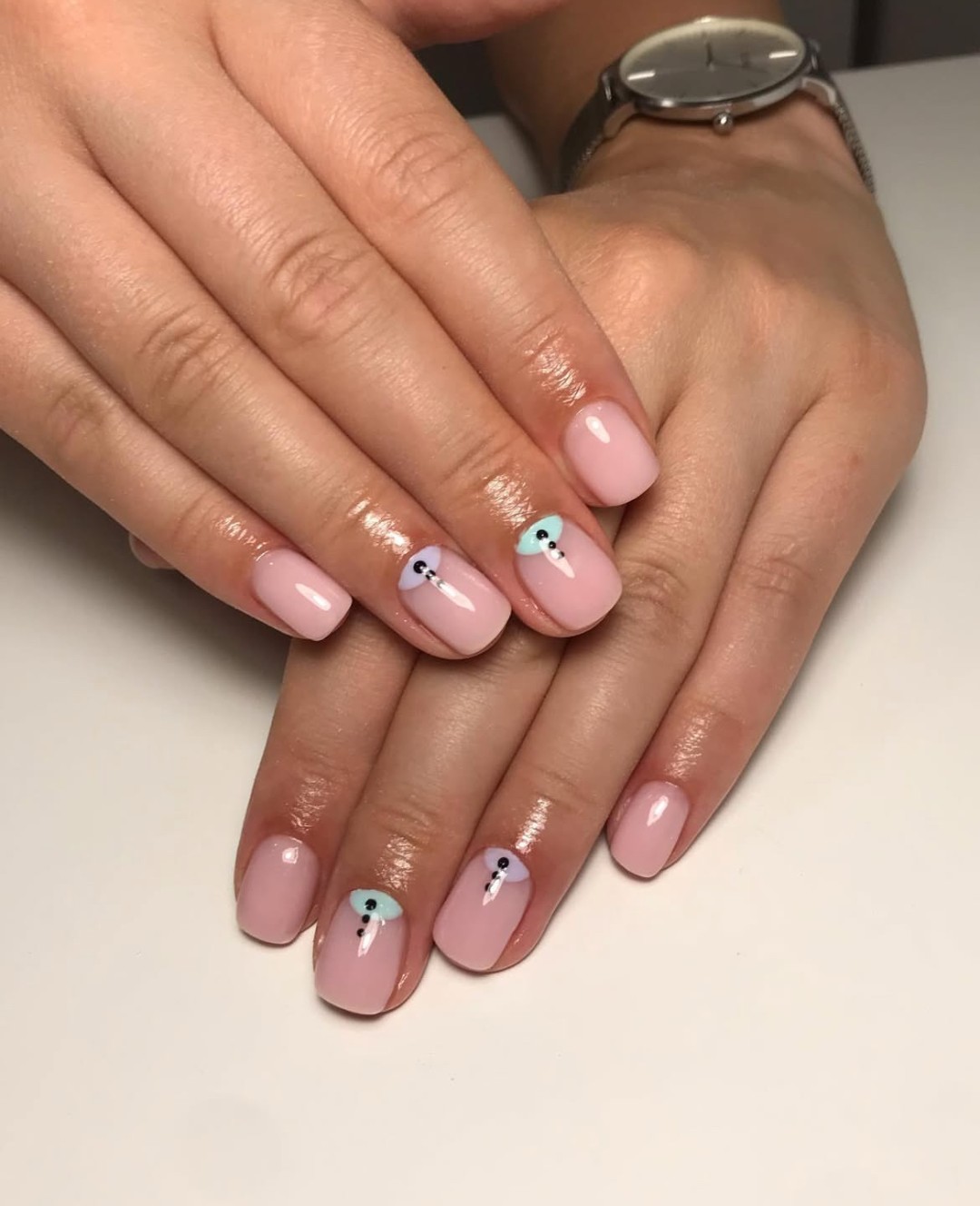 Nail art jednostavan - 1 nokat - Manikura, Zagreb Ukrašavanje noktiju Nokti Ukrašavanje noktiju, Zagreb, Novi Zagreb – zapad