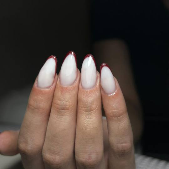 Glow Differently #zagreb Nadogradnja noktiju Ugradnja noktiju - M dužina