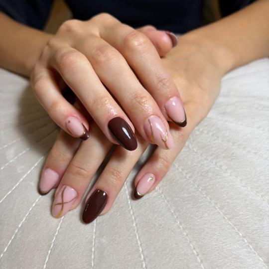 Glow Differently #zagreb Ukrašavanje noktiju Nail art jednostavan - po noktu