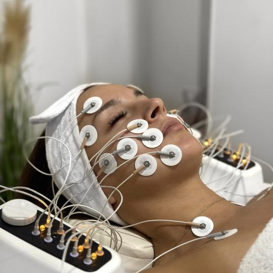 Beauty Box - Zagreb #zagreb Tretman lica Ultratone dreamshaper - biostimulacija mišića lica