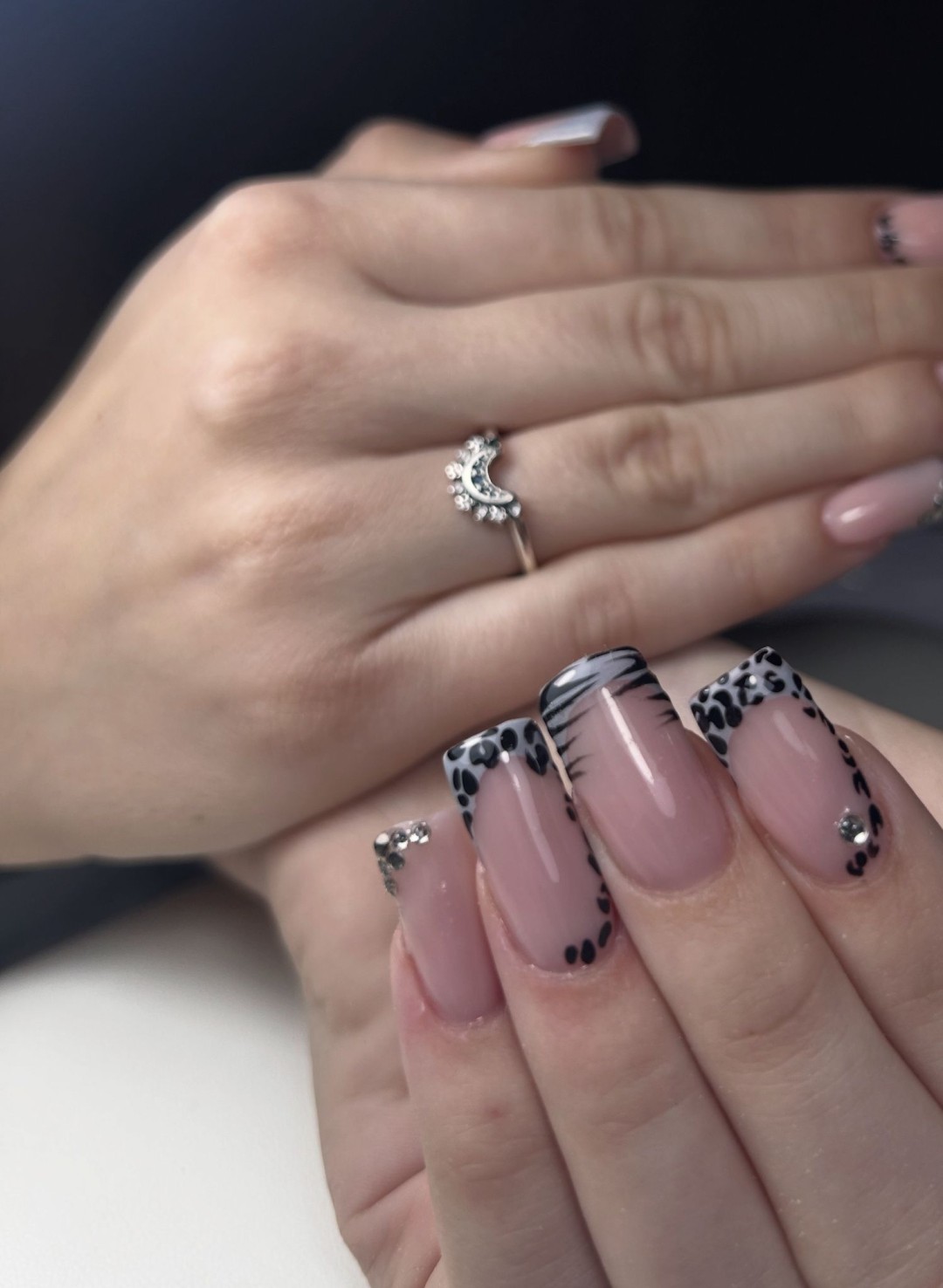 Beauty Box Studio #osijek Nadogradnja noktiju Ugradnja noktiju gelom - L dužina