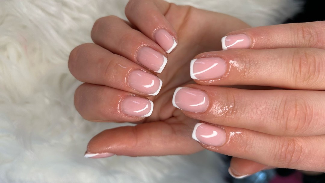 French nadoplata - Beauty Studio Amina, Zagreb Nadogradnja noktiju Nokti Nadogradnja noktiju, Zagreb, Gornja Dubrava