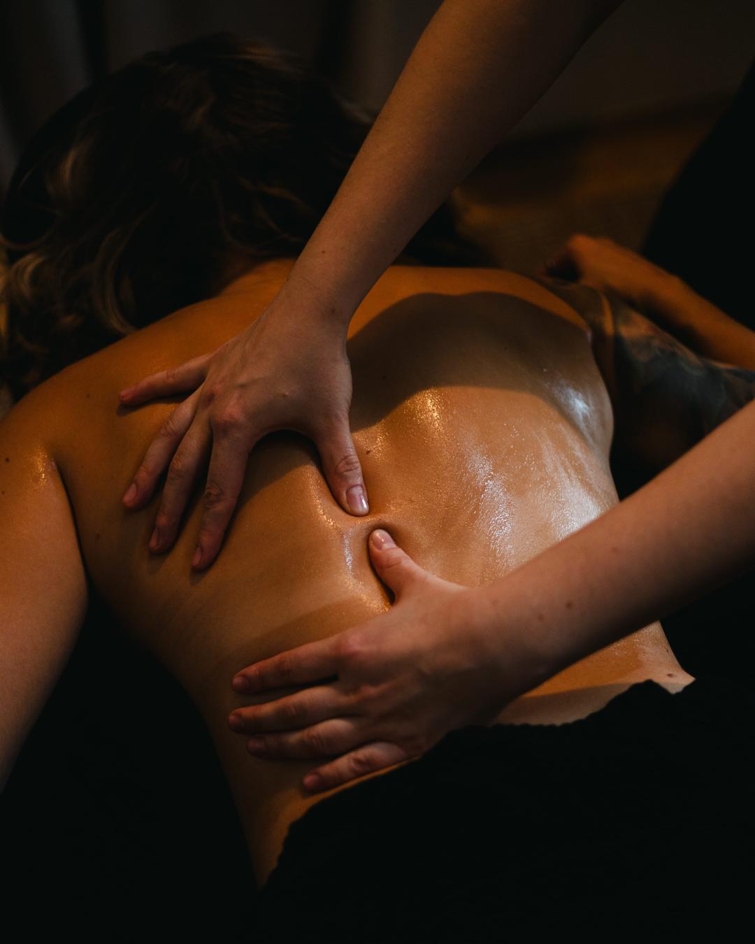 Black Line #zagreb Terapeutska masaža Klasična medicinska masaža ruku / nogu / leđa - 45 minuta