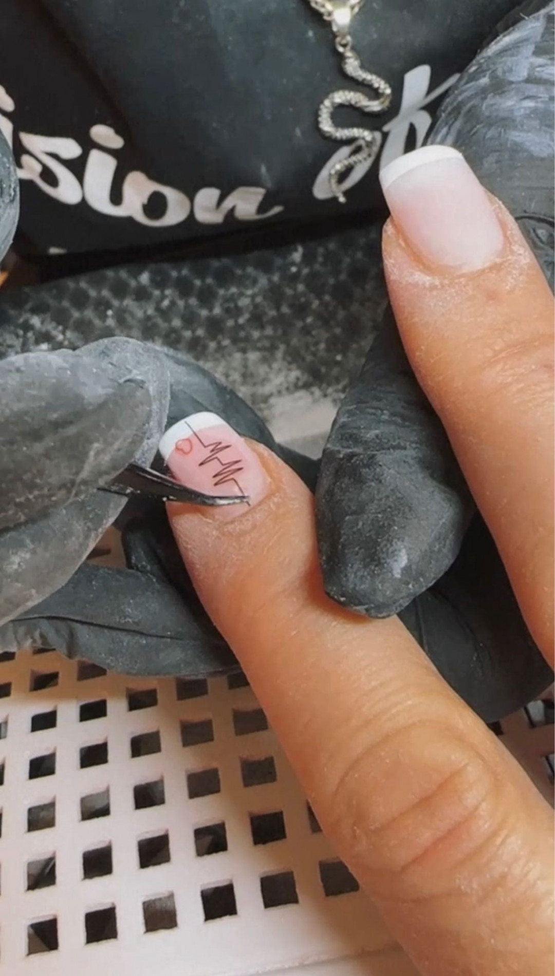 Vision of You 2.0 #zagreb Gel lak Nail art jednostavan - po noktu