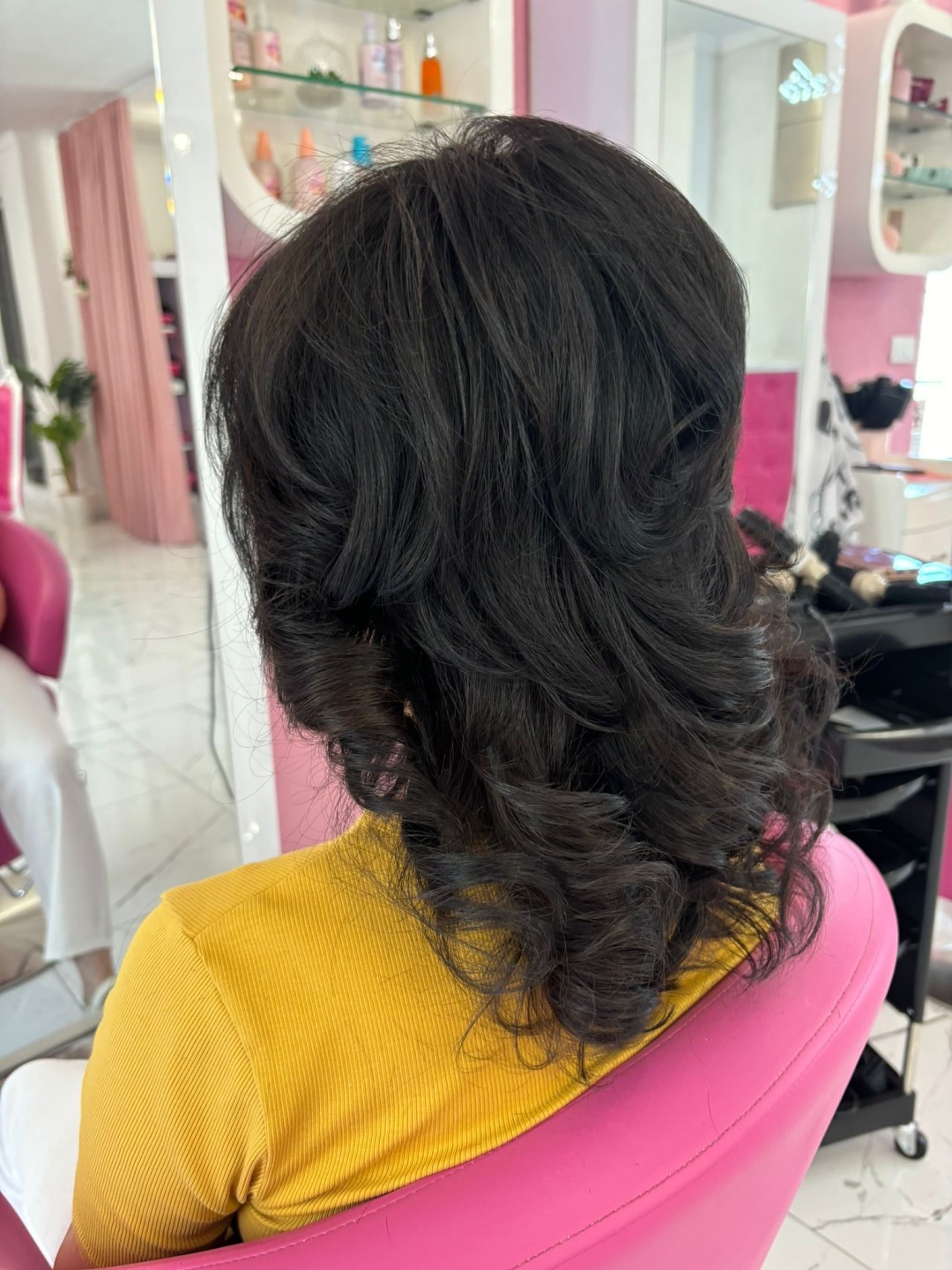 - Beauty Studio Amina, Zagreb Feniranje i stiliziranje Frizerski saloni Feniranje i stiliziranje, Zagreb, Gornja Dubrava