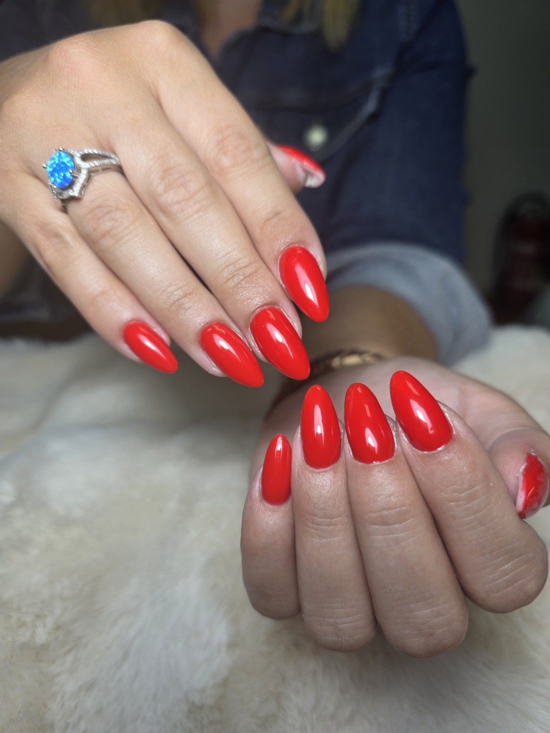 Daniva brow and beauty #zagreb Izlivanje noktiju Korekcija gela - M dužina