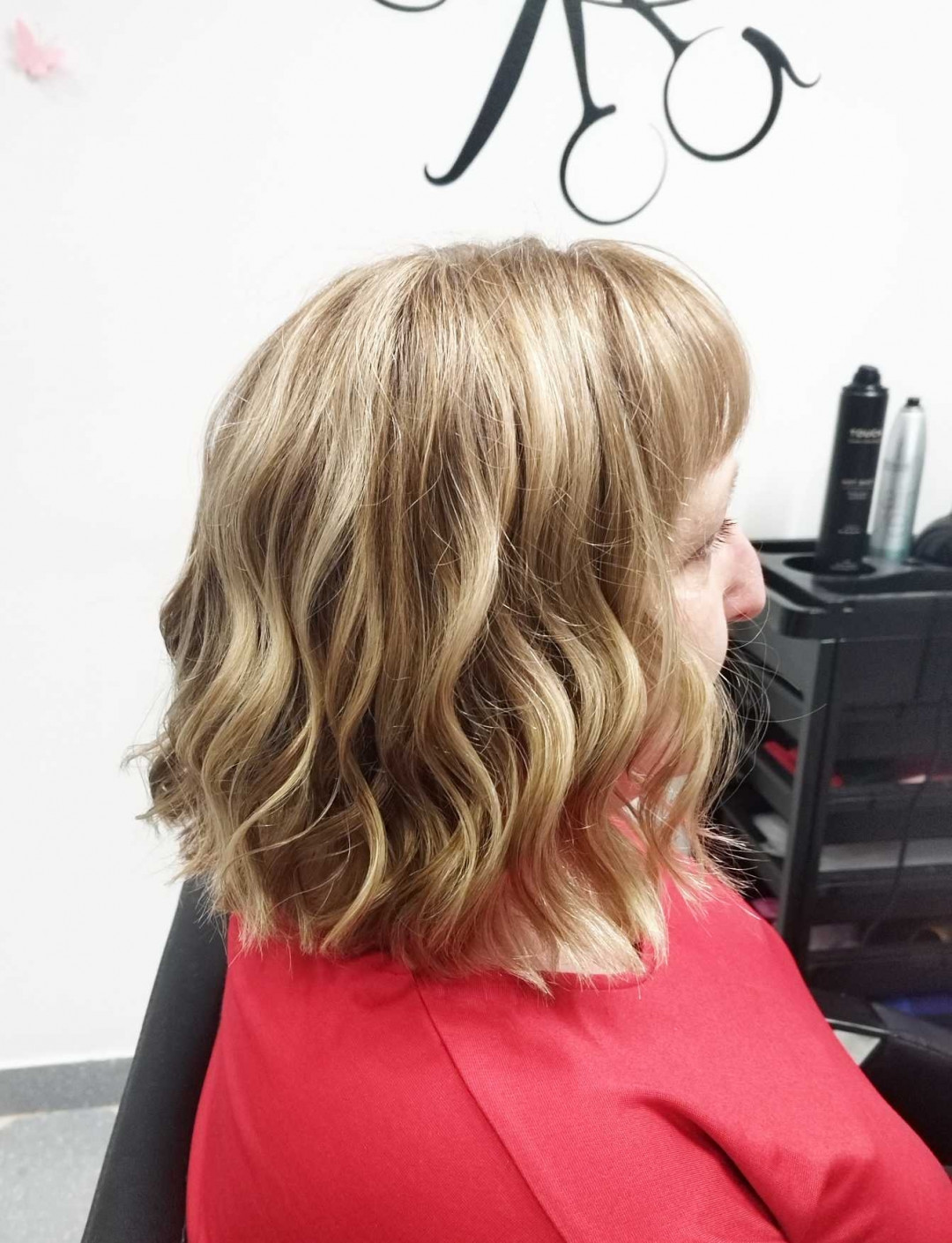 Pramenovi na foliju + preljev + fen frizura + šišanje - kosa srednje dužine - Silvija, Zagreb Feniranje i stiliziranje Frizerski saloni Feniranje i stiliziranje, Zagreb, Črnomerec