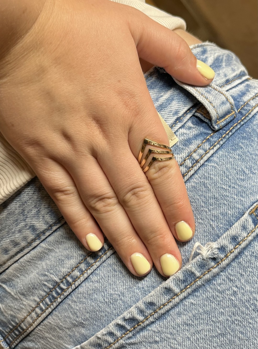 Mia’s Beautique #zagreb Manikura Gradivni trajni lak - ruke