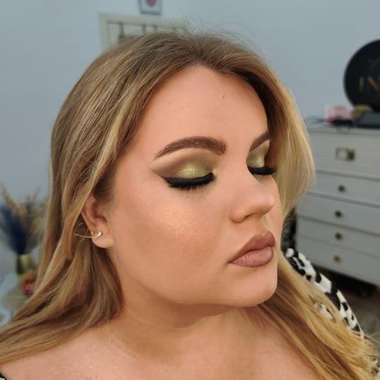 Ina Beauty Studio #rijeka Make-up / šminkanje Glam makeup + umjetne trepavice