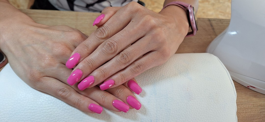 Zvončica #rijeka Ojačavanje noktiju Geliranje prirodnih noktiju