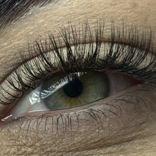 Sis Beauty Room usluga