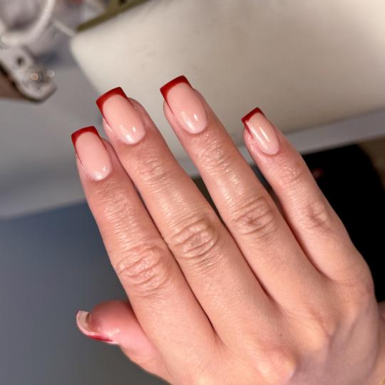 LoveGlam beauty studio #zagreb Izlivanje noktiju Nadopuna noktiju - M dužina