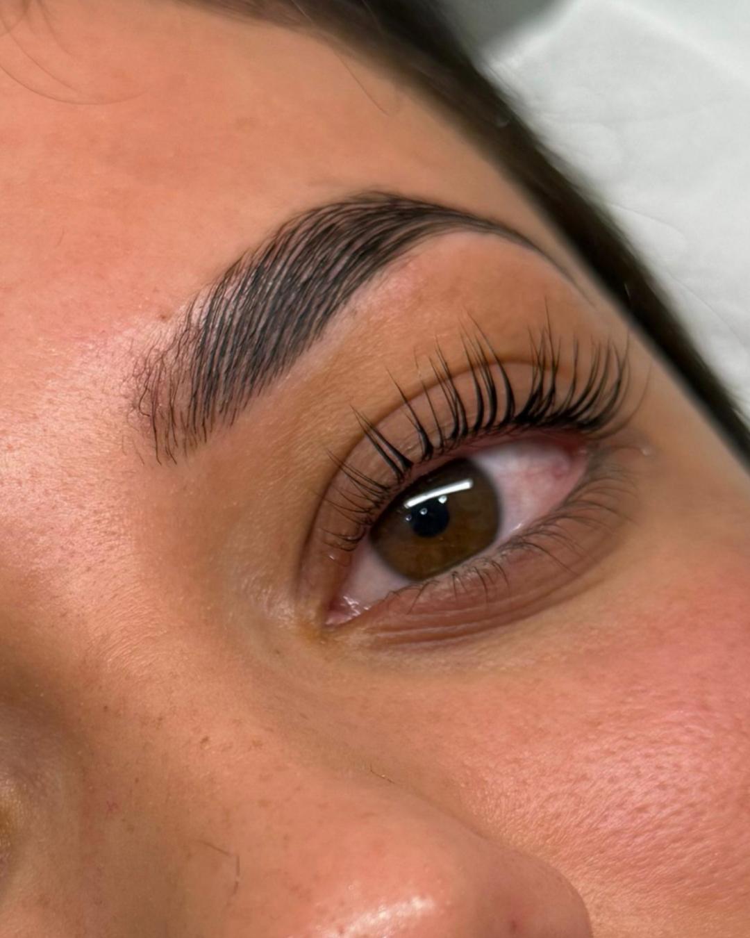 VB lash room #zagreb Make-up / šminkanje Lash lift + brow lift promo paket