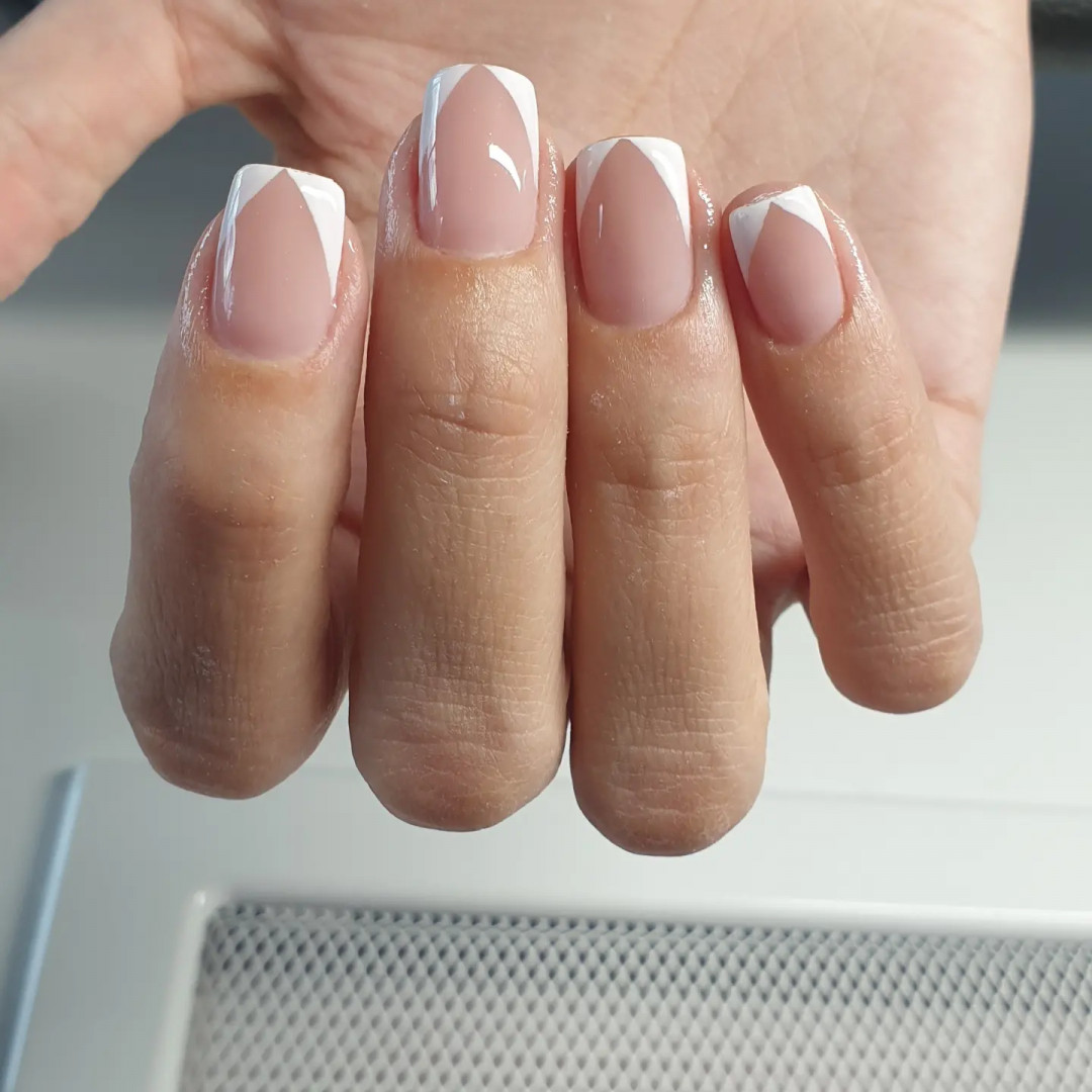 Nail service #zagreb Izlivanje noktiju Nadopuna noktiju - 1 dužina (do jagodice)