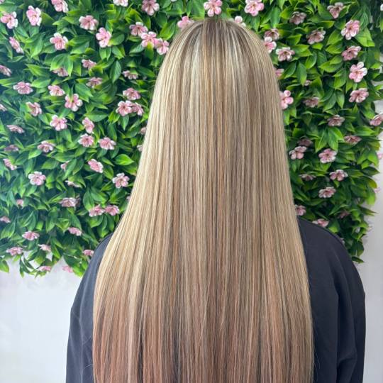 Beauty Studio Amina #zagreb Bojanje kose Balayage + preljev + frizura - duga kosa