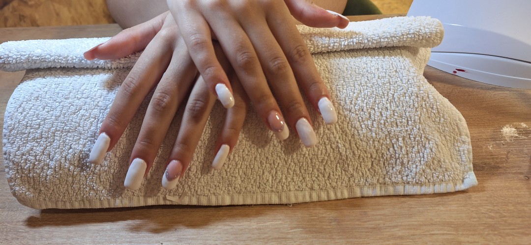 Zvončica #rijeka Ojačavanje noktiju Geliranje prirodnih noktiju