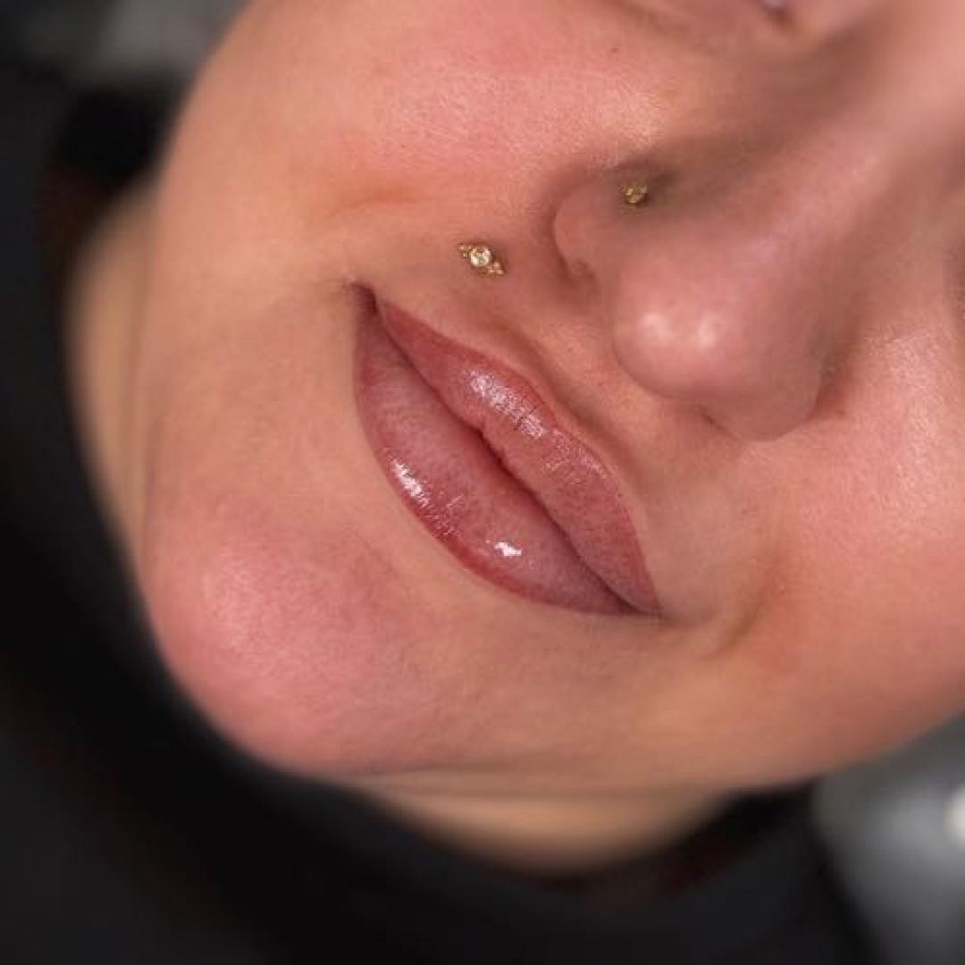 Moel beauty #zagreb Trajna šminka Mikropigmentacija usana /Lip blush