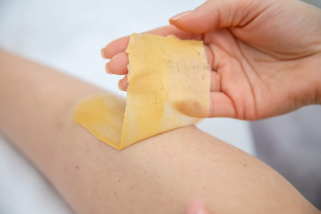 Antiage beauty room Lady Goga #zagreb Depilacija šećernom pastom Depilacija cijelih nogu + brazilska depilacija