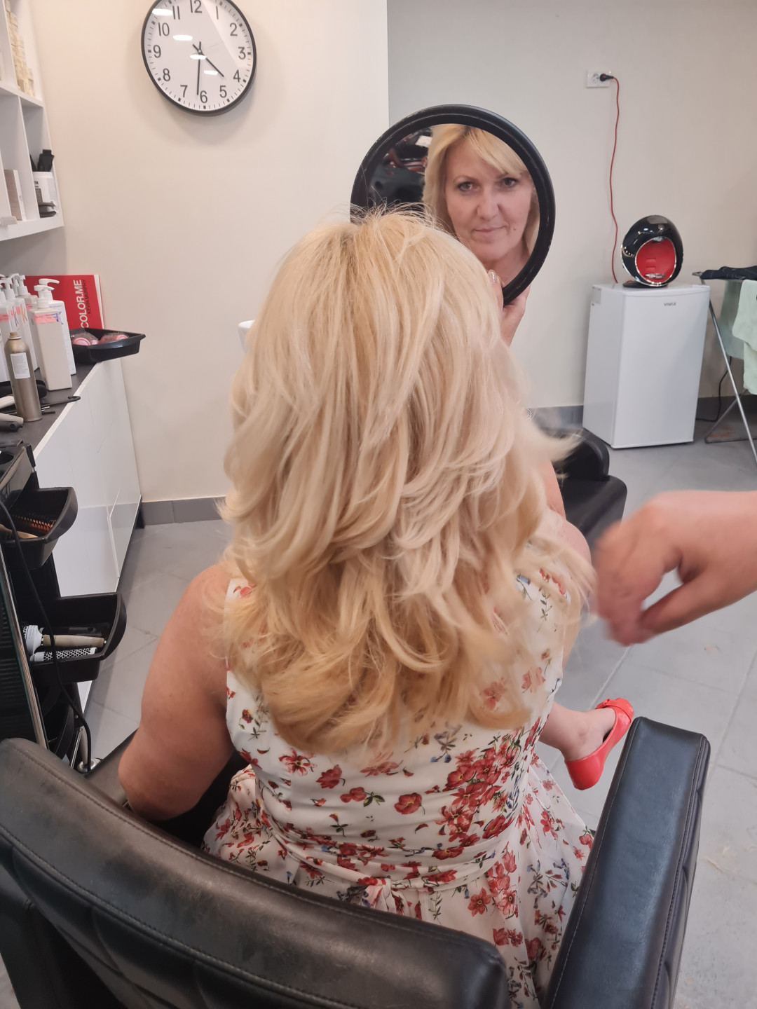 Beauty by Slavica #zagreb Žensko šišanje Žensko šišanje + pranje kose + fen frizura - duga kosa