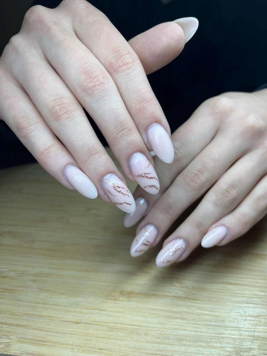 Minie #zapresic Korekcija noktiju Korekcija / nadopuna noktiju