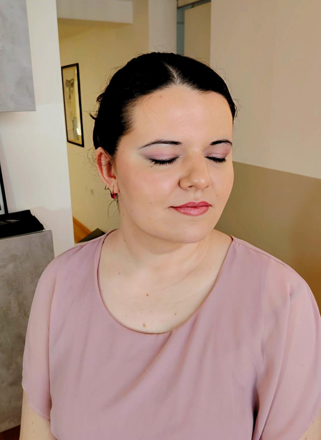 Roses & friends #zagreb Make-up / šminkanje Profesionalno šminkanje - dnevna šminka