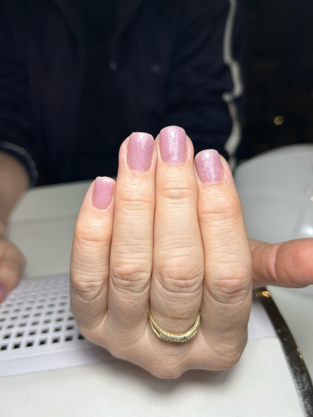 Glow Differently #zagreb Manikura Manikura + trajni lak