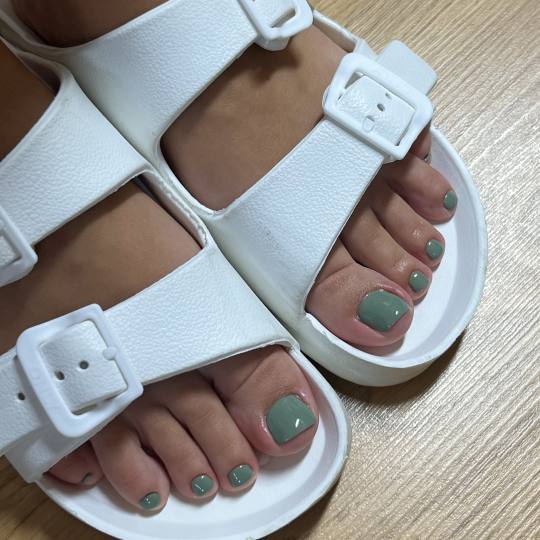 Mia’s Beautique #zagreb Gel lak Trajni lak - noge