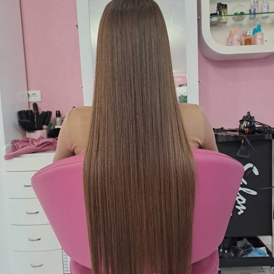 Beauty Studio Amina #zagreb Feniranje i stiliziranje Feniranje na ravno - ekstra duga kosa