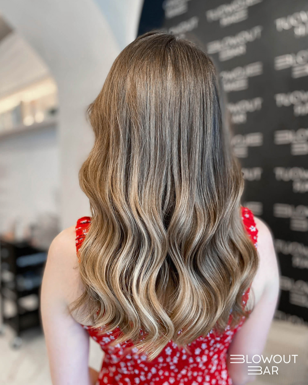 Blowout bar #zagreb Feniranje i stiliziranje Fen frizura