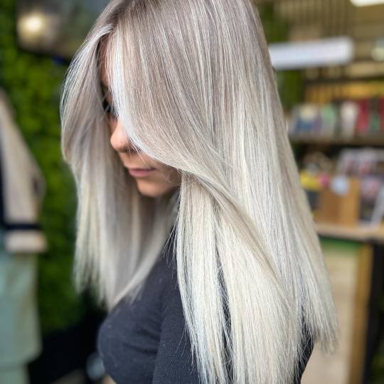 Epic Hair Design #zagreb Air touch balayage