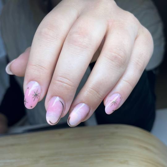 Minie #zapresic Korekcija noktiju Korekcija / nadopuna noktiju