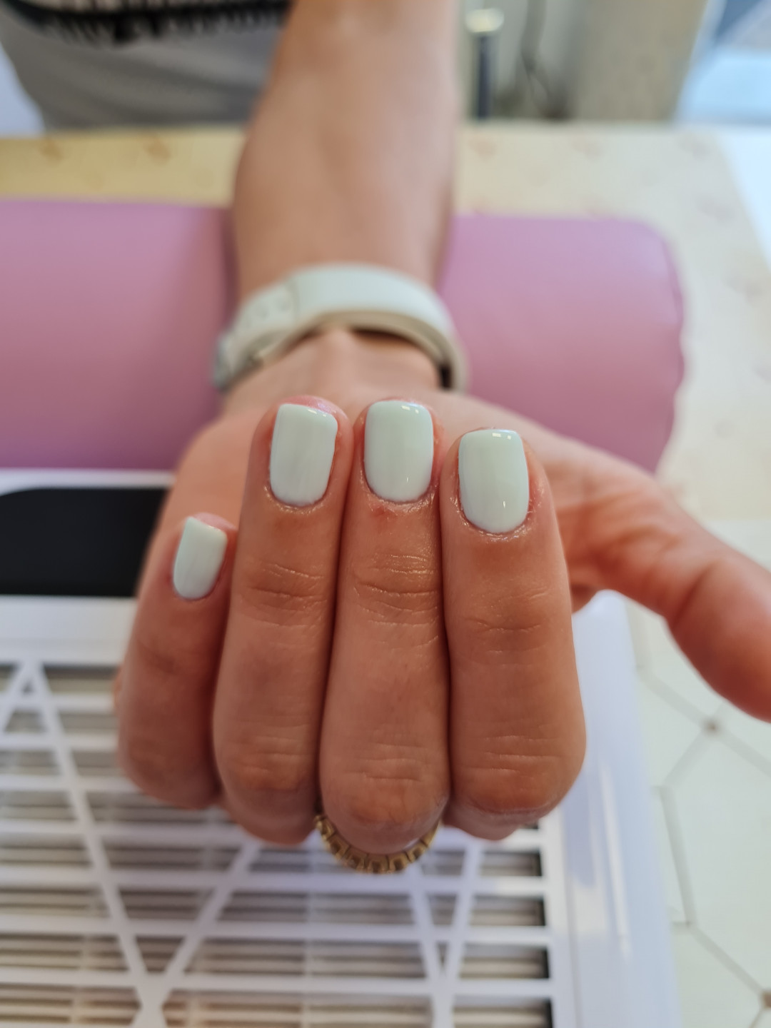 Chic Beauty West #zagreb Manikura Trajni lak - S dužina