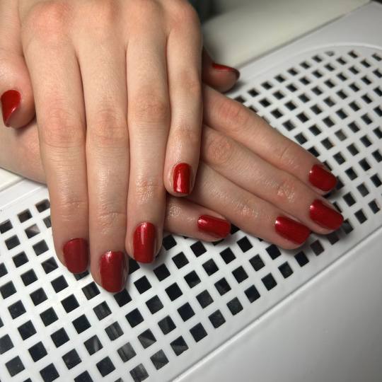 Glow Differently #zagreb Manikura Manikura + trajni lak