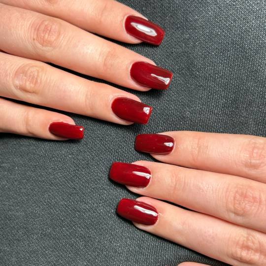 Glow Differently #zagreb Nadogradnja noktiju Ugradnja noktiju - M dužina