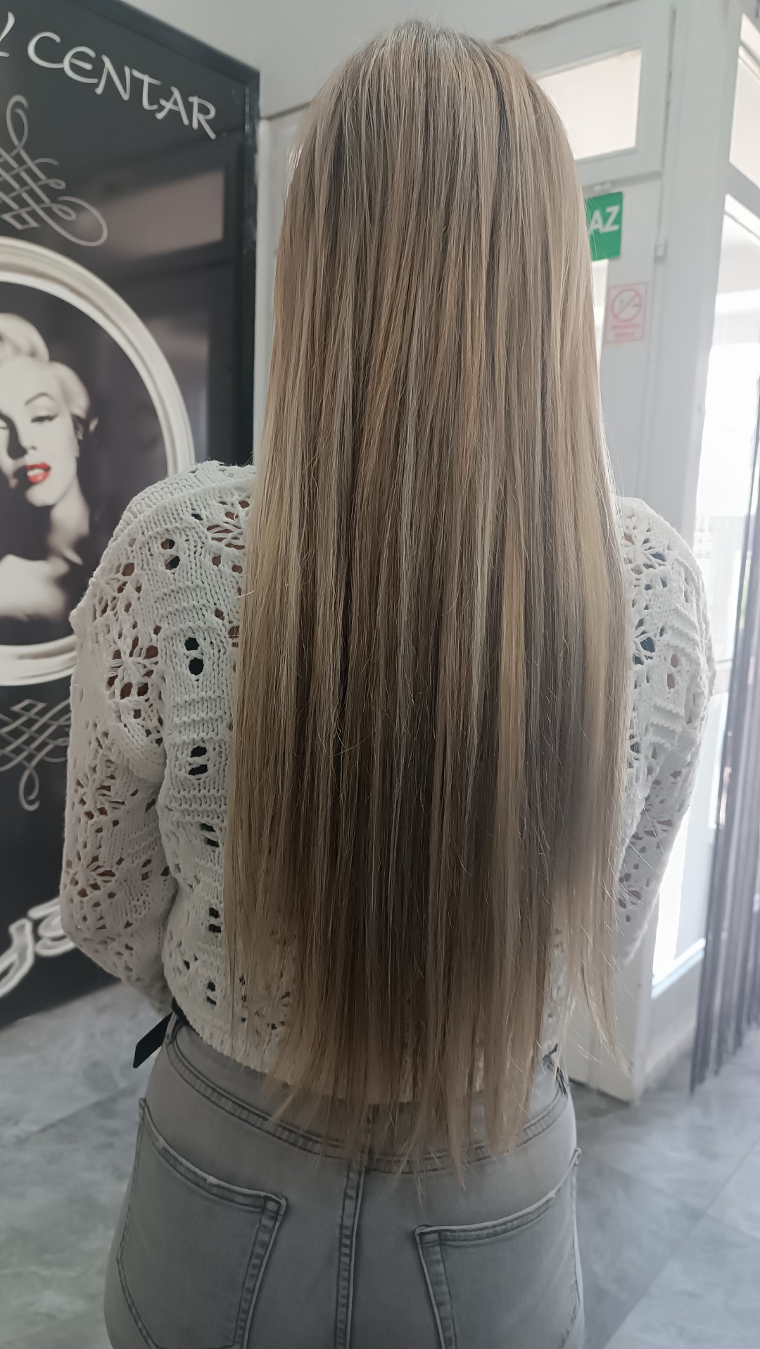 Beauty centar Marilyn #velika-gorica Nadogradnja kose Uslužna ugradnja ekstenzija