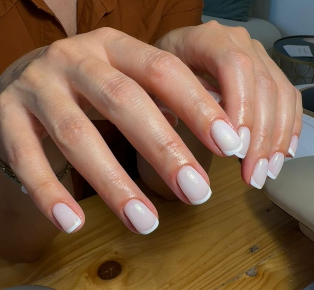 Beautique Nina #zagreb Gel lak KLASIČNA MANIKURA + GRADIVNI (OJAČANI) TRAJNI LAK