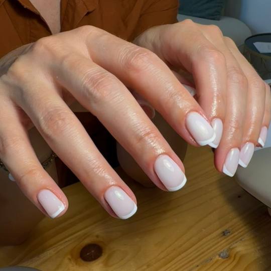 Beautique Nina #zagreb Gel lak KLASIČNA MANIKURA + GRADIVNI (OJAČANI) TRAJNI LAK