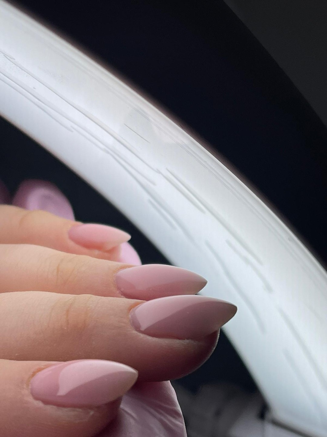 Beauty Studio Amina #zagreb Ojačavanje noktiju Geliranje prirodnih noktiju (bez produživanja)