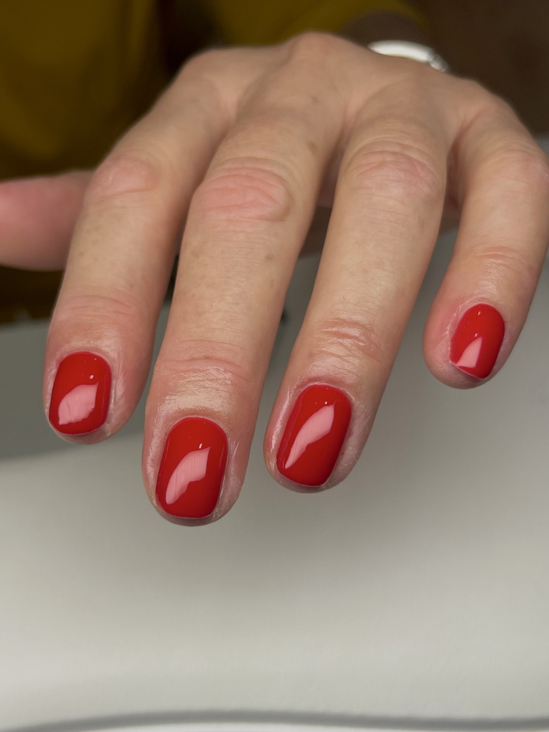 Mia’s Beautique #zagreb Manikura Gradivni trajni lak - ruke