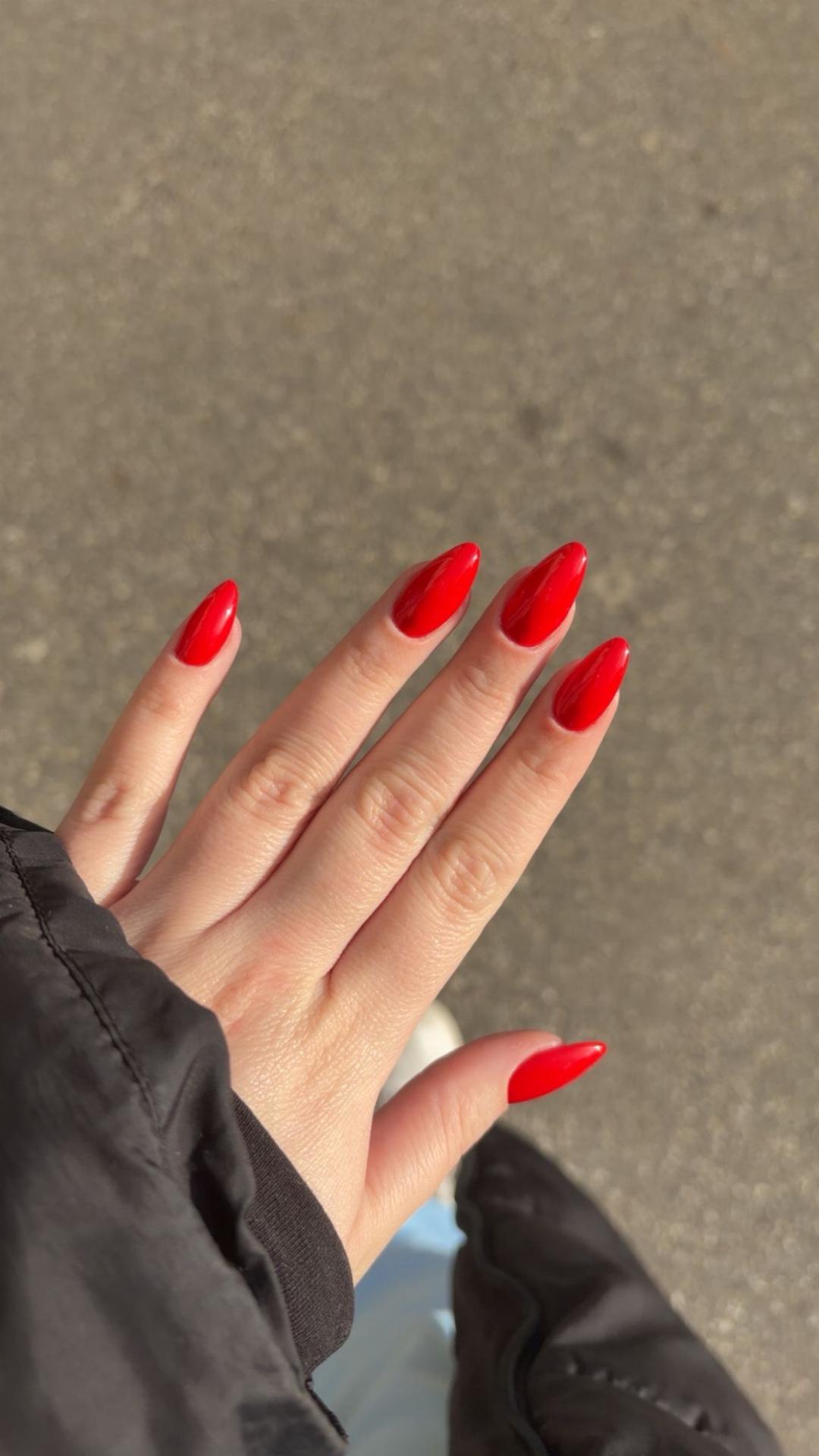 Ugradnja noktiju - M dužina - Glow Differently, Zagreb Nadogradnja noktiju Nokti Nadogradnja noktiju, Zagreb, Donji grad - Centar