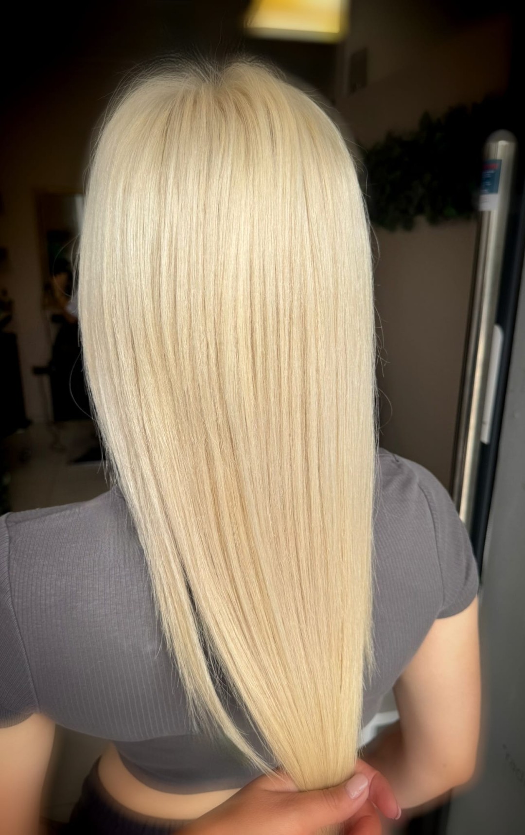 Roya Beauty & Hair Studio #dugo-selo Feniranje i stiliziranje Feniranje na ravno - duga kosa