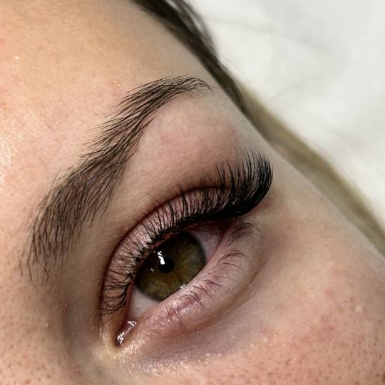 Zen Spot #zagreb Nadogradnja trepavica Ugradnja mega volumena