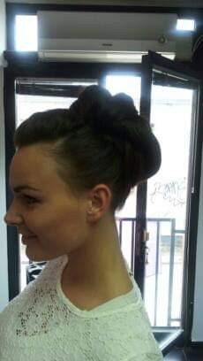 Studio HM #zagreb Njega i ojačavanje kose Svečana frizura