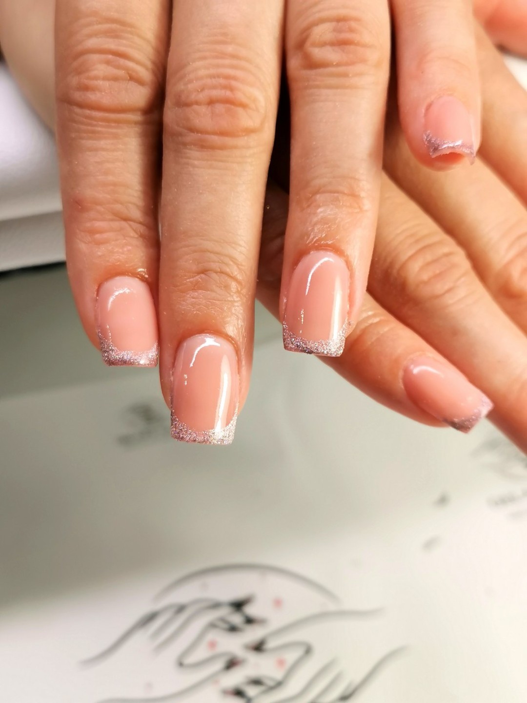 Gelaxy x Motus #zagreb Nadogradnja noktiju Ugradnja noktiju