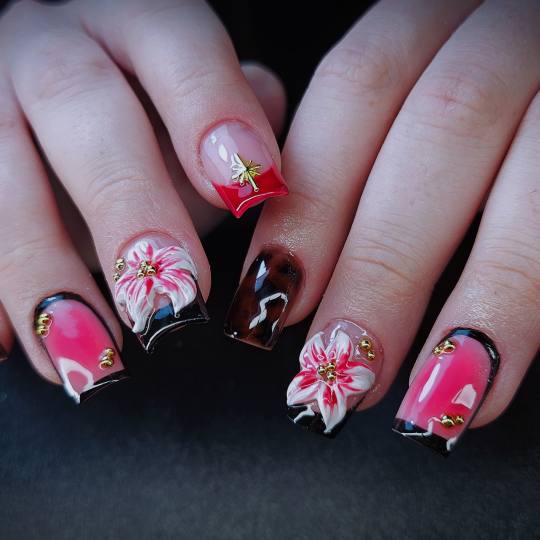 TINA NAIL ART STUDIO #velika-gorica Nadogradnja noktiju Ugradnja noktiju - M dužina Ugradnja sa dua